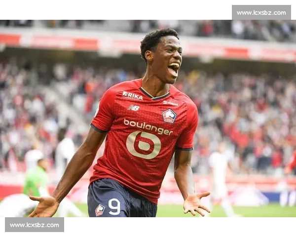 维拉免签 19 岁荷兰锋线新星 费耶诺德青训天才雷德蒙加盟